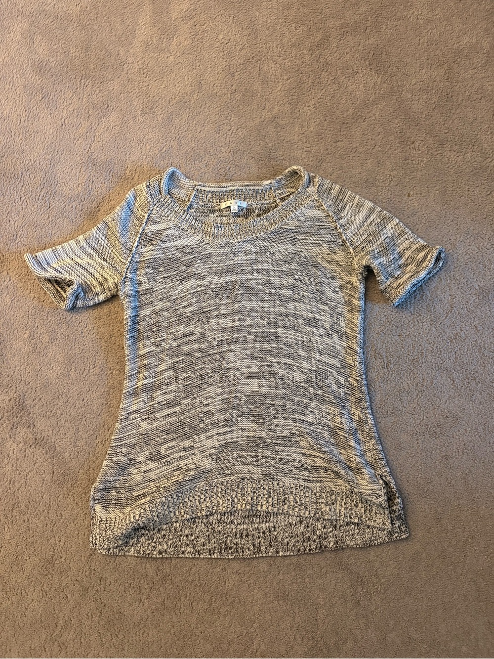 CAbi Marled Short-Sleeve Knit Top in Heather Gray